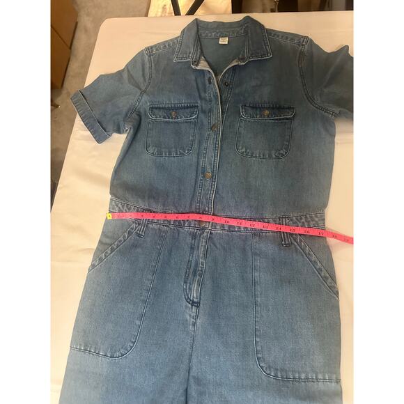 Old Navy Denim Short Sleeve Jumpsuit - Medium - Picture 5 of 7